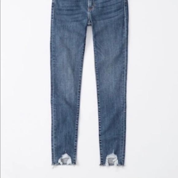 Abercrombie and Fitch mid rise skinny jeans - Picture 4 of 5